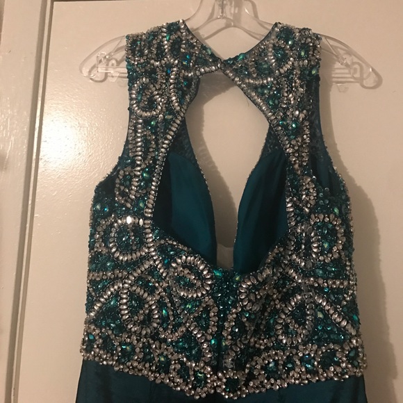 48409M Macduggal Prom dress - Picture 4 of 4